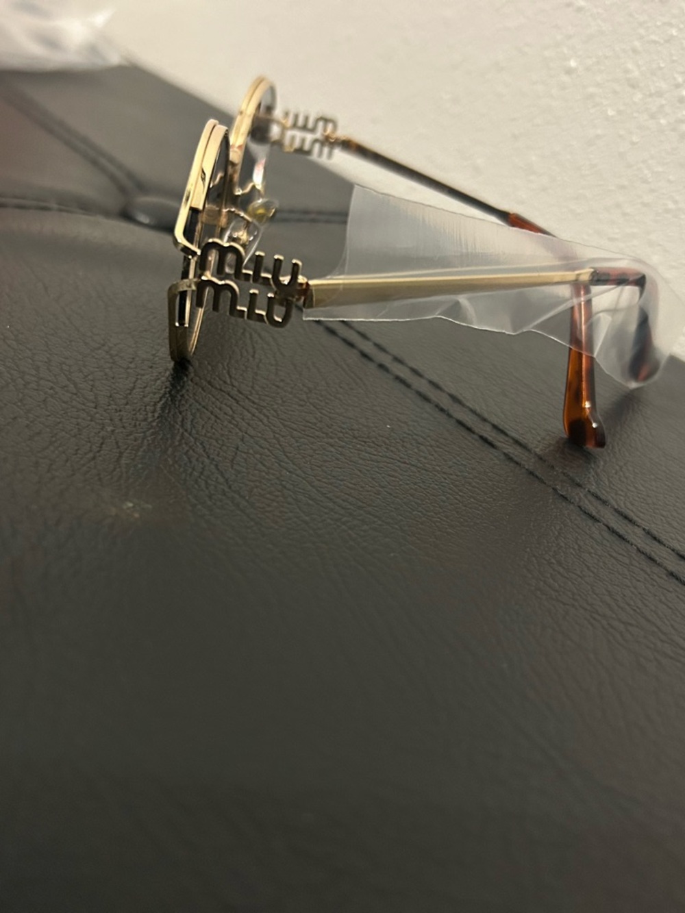 NWOT MiuMiu Sleek Women’s Sunglasses - Picture 2 of 9